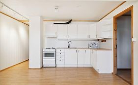 60 Sqm Apartment A - Free Parking!