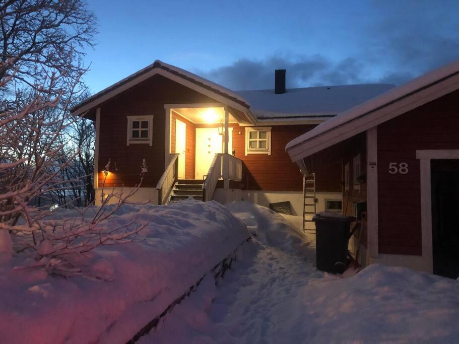 60 Sqm Apartment A - Free Parking! Tromsø Extérieur photo
